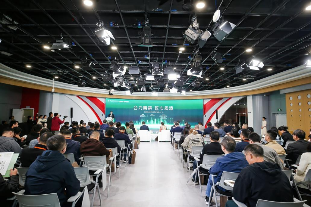 当地产竞争进入升维赛道，绿城的价值底盘呼之欲出